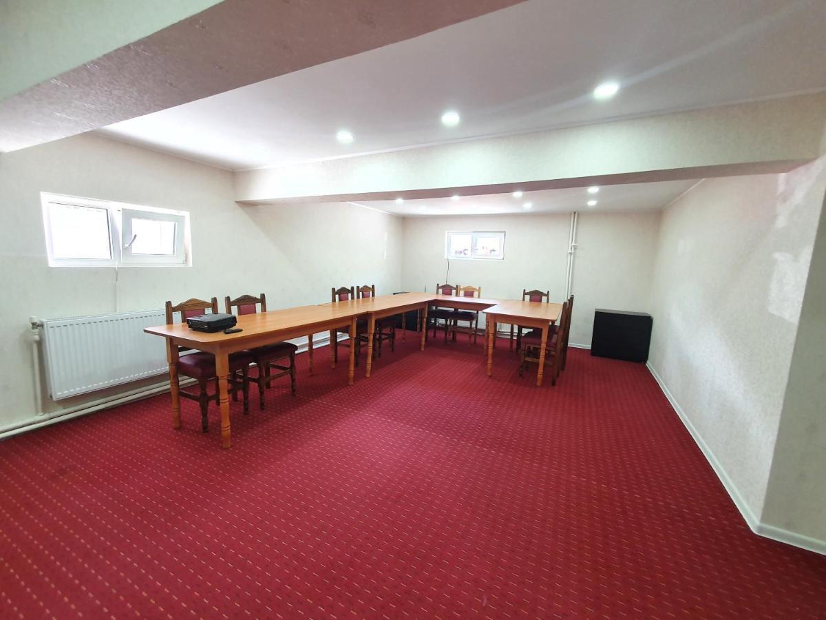Hotel Green Palace سِنايا المظهر الخارجي الصورة