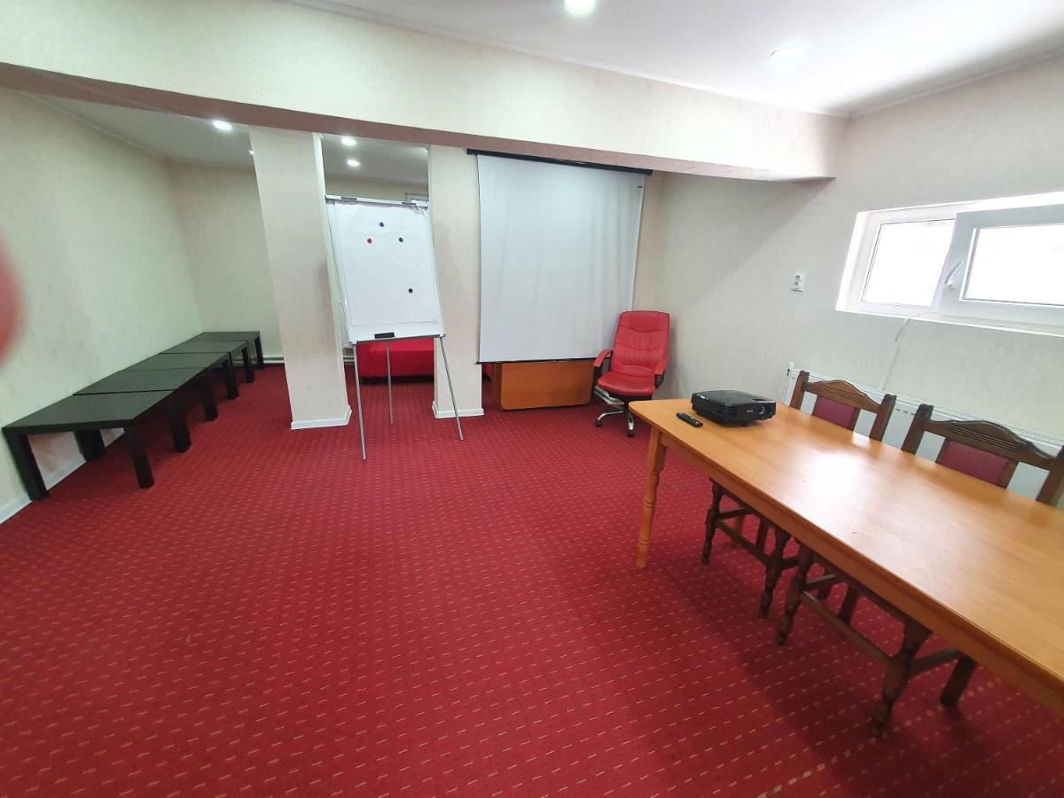 Hotel Green Palace سِنايا المظهر الخارجي الصورة